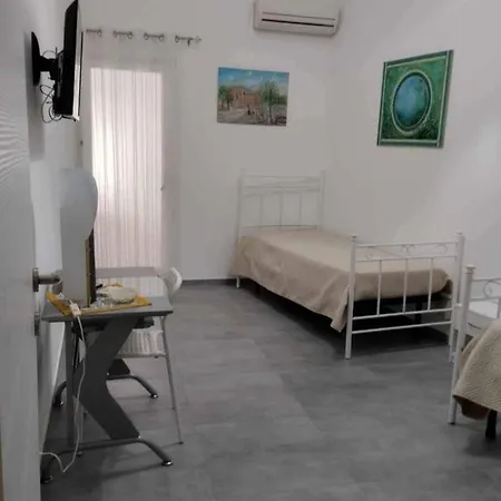 Sweet Oda ve Kahvaltı 4*